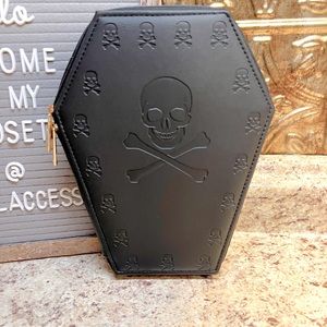 SKULL Makeup Brush Case New